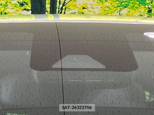 Toyota YARIS 2023-05 8211175-2