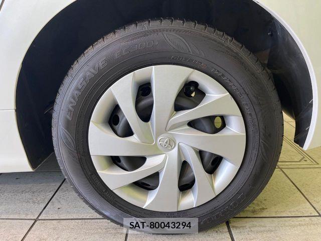 Toyota YARIS 2023-07 8211178-12