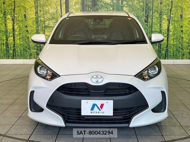 Toyota YARIS 2023-07 8211178-13