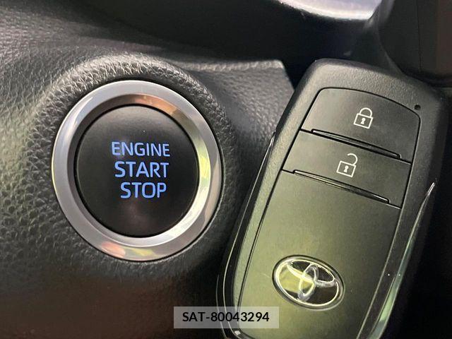 Toyota YARIS 2023-07 8211178-6