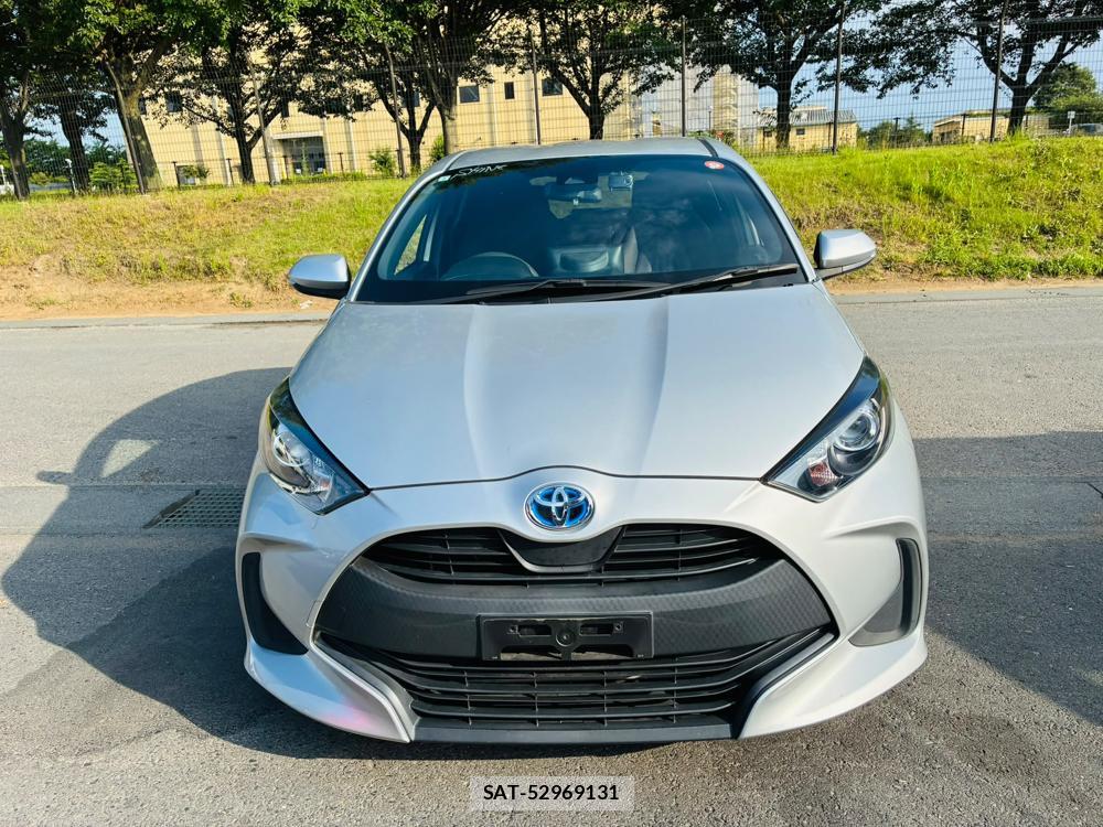 Toyota YARIS 2021-07 8144181-7