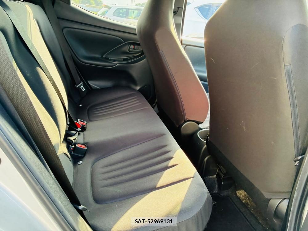 Toyota YARIS 2021-07 8144181-8