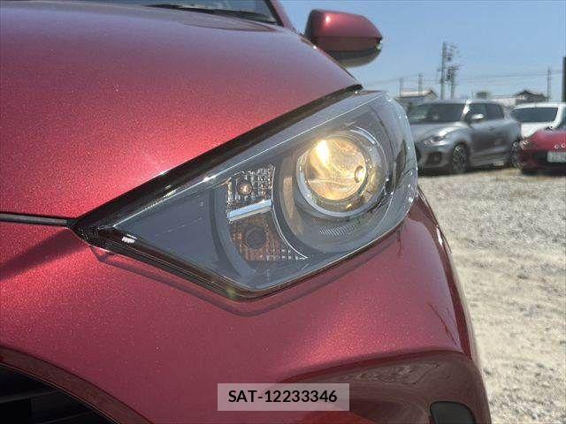 Toyota YARIS 2020-09 8211180-10