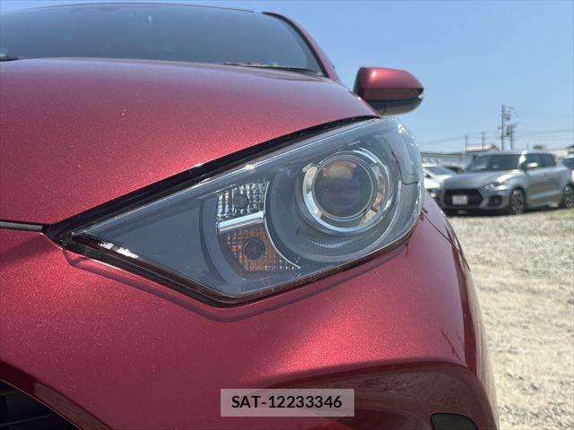 Toyota YARIS 2020-09 8211180-19