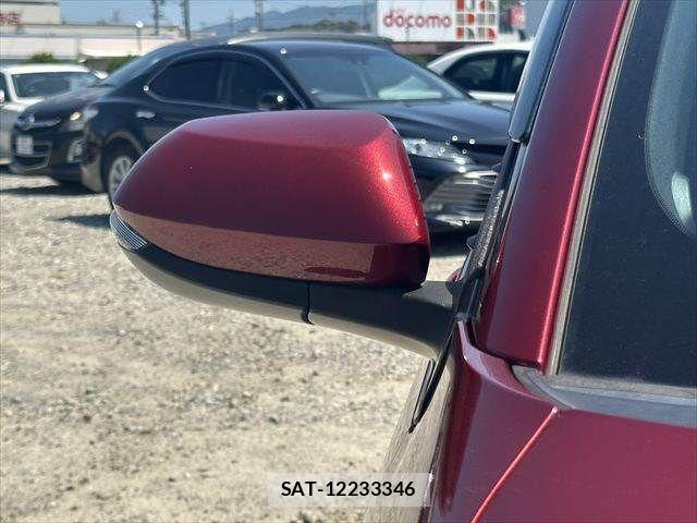 Toyota YARIS 2020-09 8211180-22
