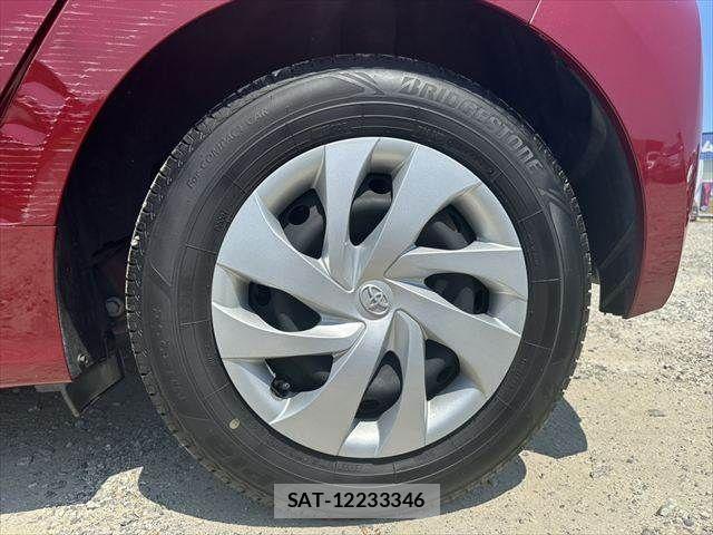 Toyota YARIS 2020-09 8211180-24
