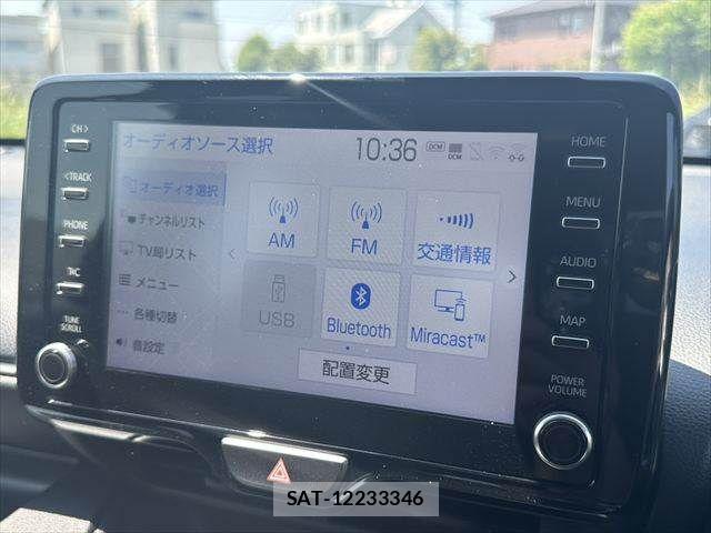 Toyota YARIS 2020-09 8211180-4
