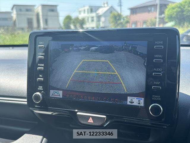 Toyota YARIS 2020-09 8211180-5