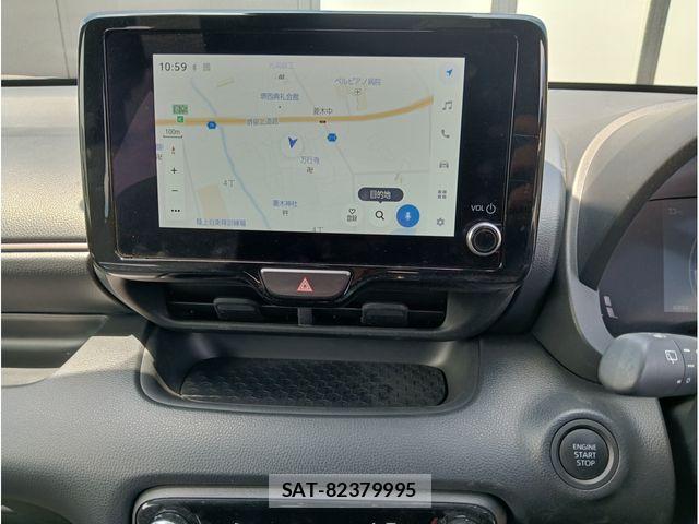 Toyota YARIS 2024-09 8211176-13