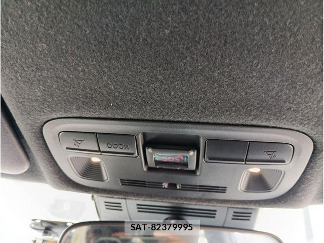 Toyota YARIS 2024-09 8211176-18