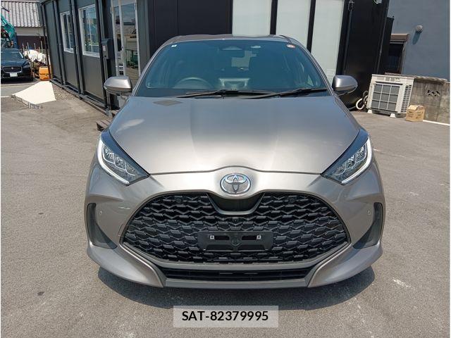 Toyota YARIS 2024-09 8211176-1