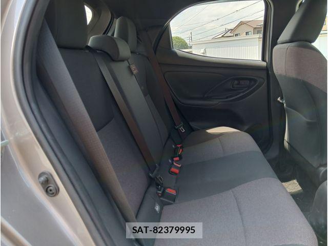 Toyota YARIS 2024-09 8211176-21