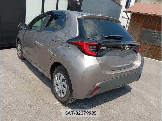Toyota YARIS 2024-09 8211176-6