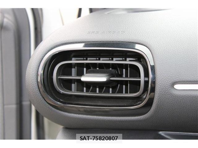 Toyota YARIS 2020-07 8232553-15