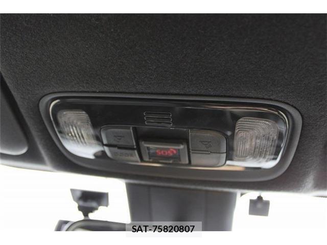 Toyota YARIS 2020-07 8232553-25