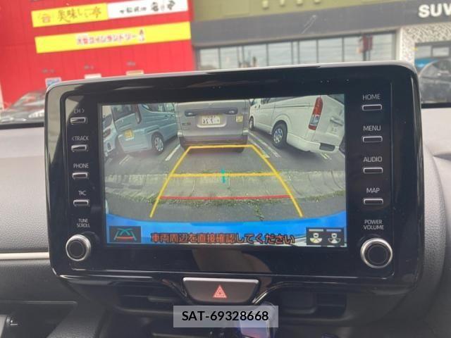 Toyota YARIS 2021-11 8232552-25