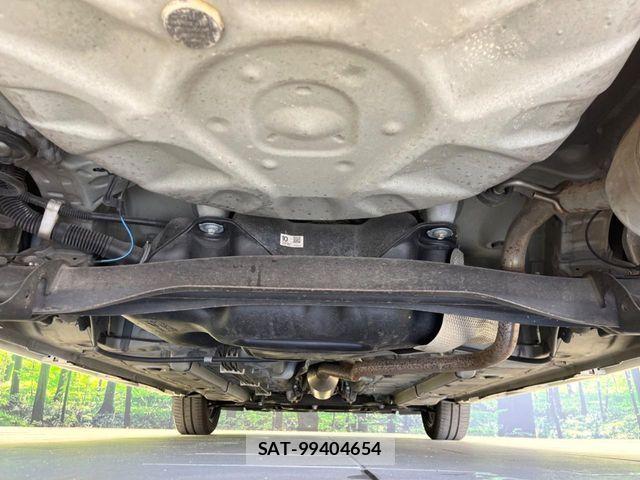 Toyota YARIS 2021-08 8247267-18