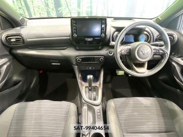 Toyota YARIS 2021-08 8247267-1