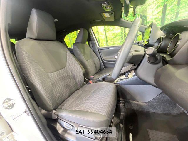 Toyota YARIS 2021-08 8247267-7