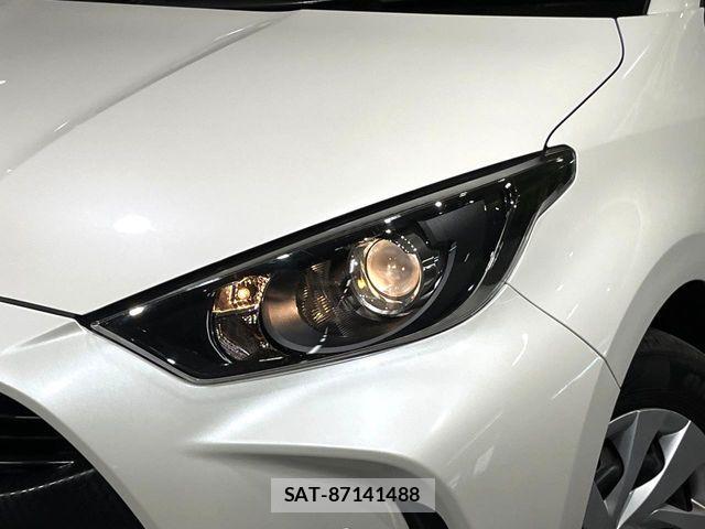 Toyota YARIS 2021-07 8247273-11