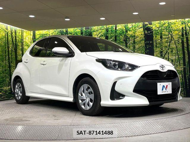 Toyota YARIS 2021-07 8247273-15