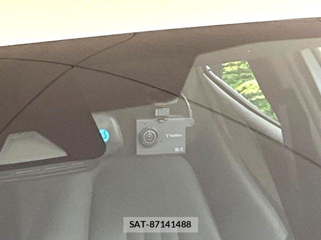Toyota YARIS 2021-07 8247273-5