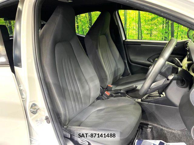 Toyota YARIS 2021-07 8247273-7