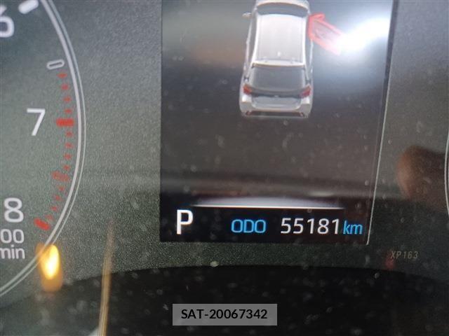 Toyota YARIS 2021-07 8247275-16