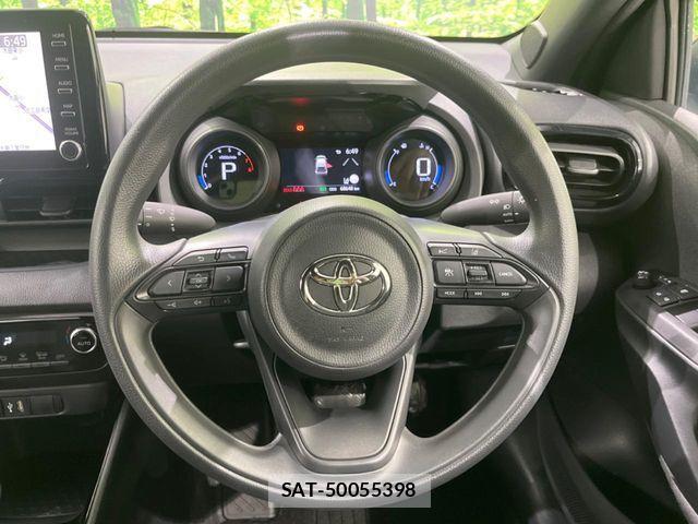 Toyota YARIS 2021-03 8247268-11
