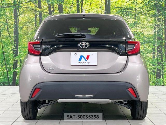 Toyota YARIS 2021-03 8247268-15