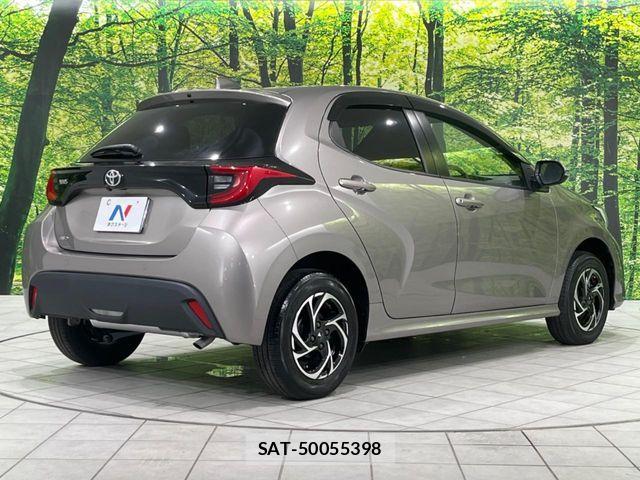 Toyota YARIS 2021-03 8247268-17