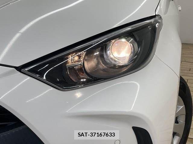 Toyota YARIS 2021-07 8247271-19