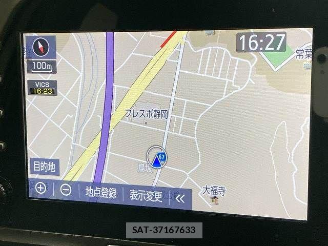 Toyota YARIS 2021-07 8247271-2