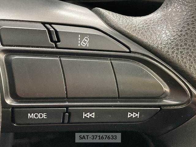 Toyota YARIS 2021-07 8247271-4
