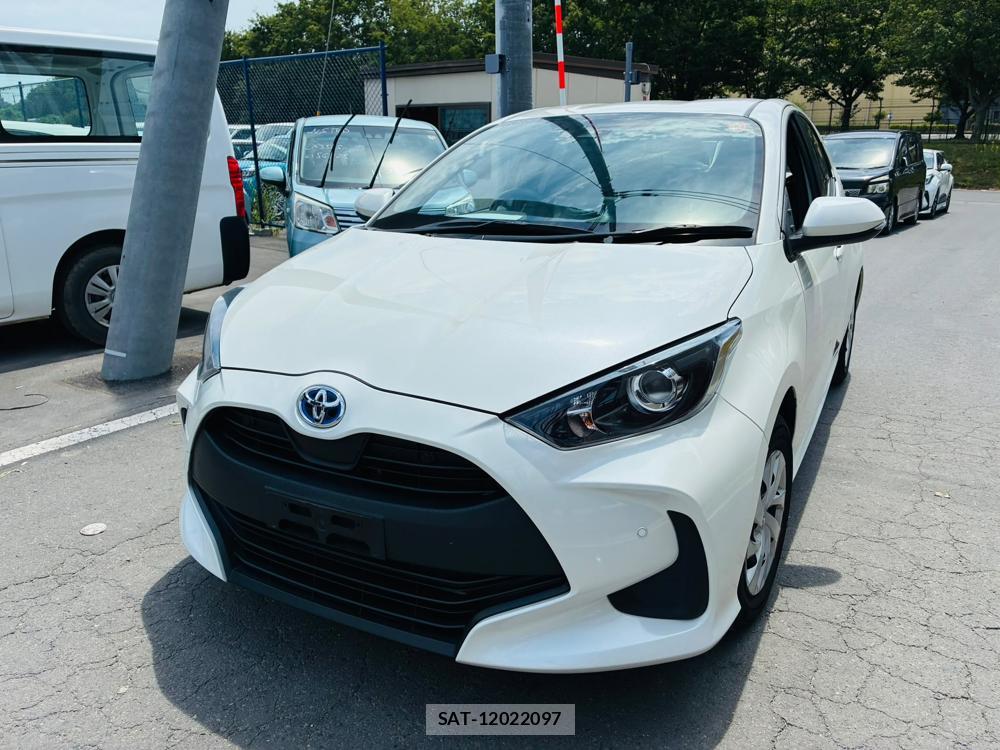 Toyota YARIS 2022-07 8111253-0