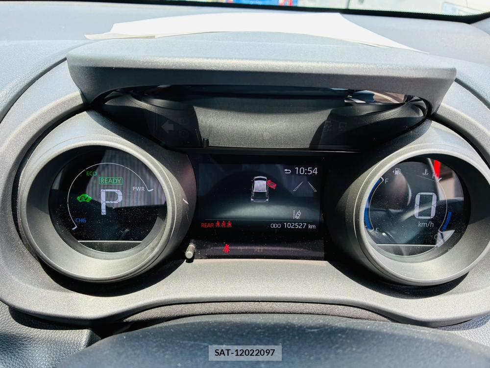 Toyota YARIS 2022-07 8111253-15