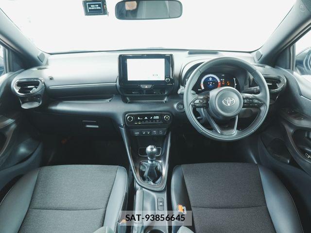 Toyota YARIS 2025-03 8247266-1