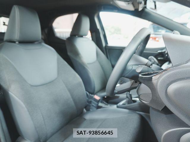 Toyota YARIS 2025-03 8247266-23