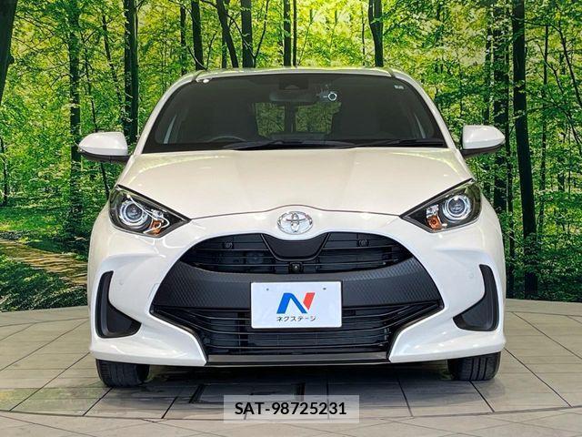 Toyota YARIS 2020-07 8247270-13