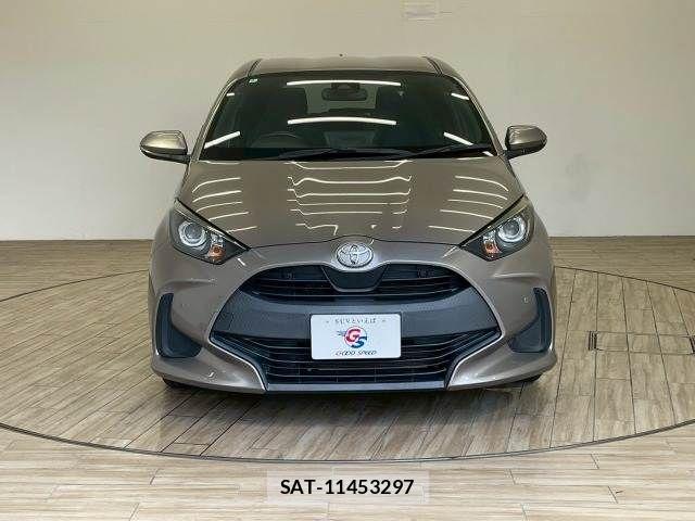 Toyota YARIS 2020-04 8247276-11