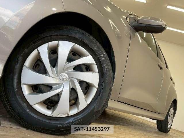 Toyota YARIS 2020-04 8247276-18