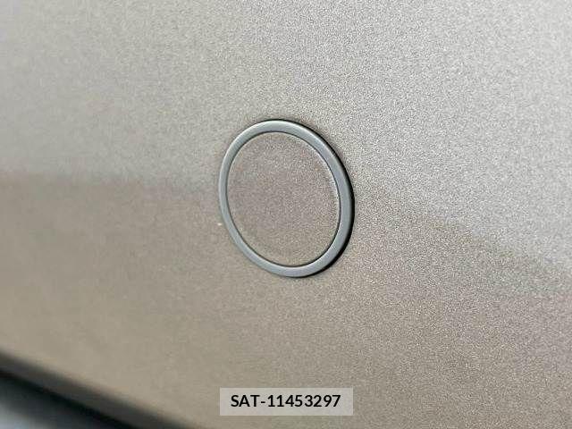 Toyota YARIS 2020-04 8247276-5