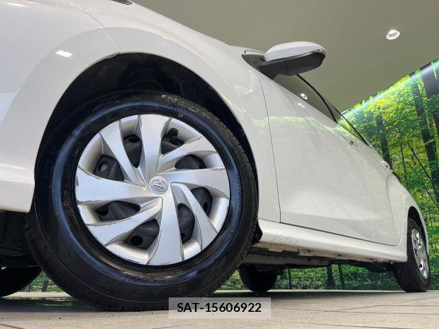 Toyota YARIS 2021-06 8247272-12