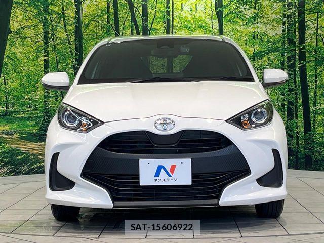 Toyota YARIS 2021-06 8247272-13