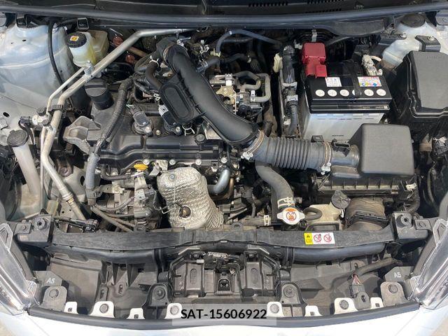 Toyota YARIS 2021-06 8247272-17