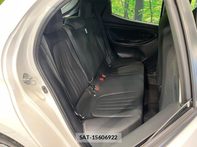 Toyota YARIS 2021-06 8247272-8