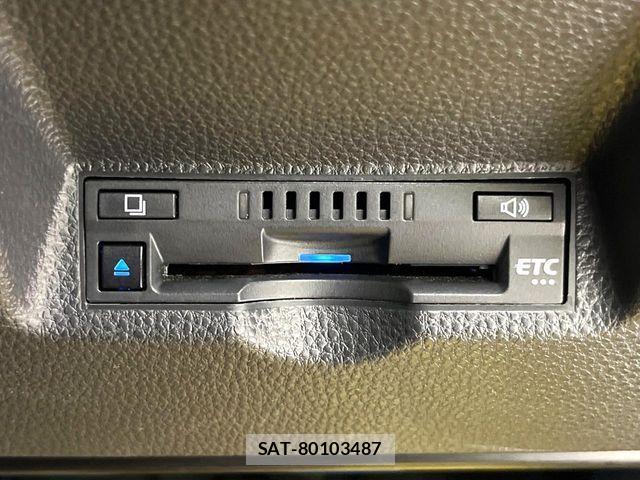 Toyota YARIS 2021-02 8247274-5