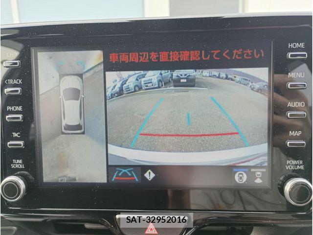 Toyota YARIS 2021-06 8318313-7