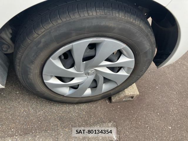Toyota YARIS 2020-03 8318320-11