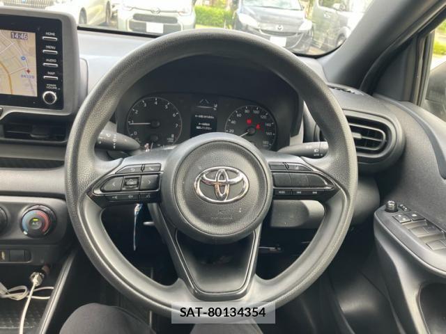 Toyota YARIS 2020-03 8318320-19